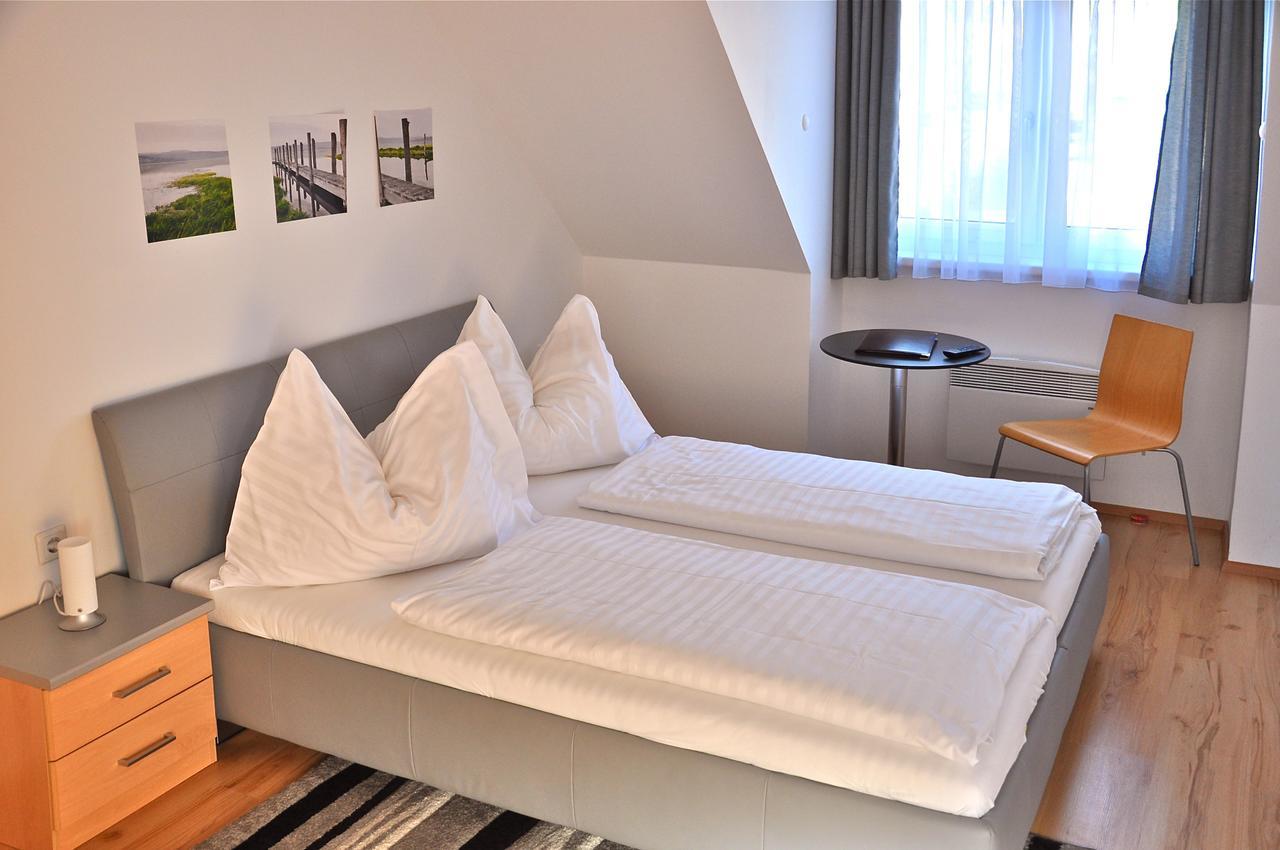 Hotel Am See Руст Екстер'єр фото